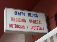 cartel Centro Médico Medicina General Nutrición y Dietética